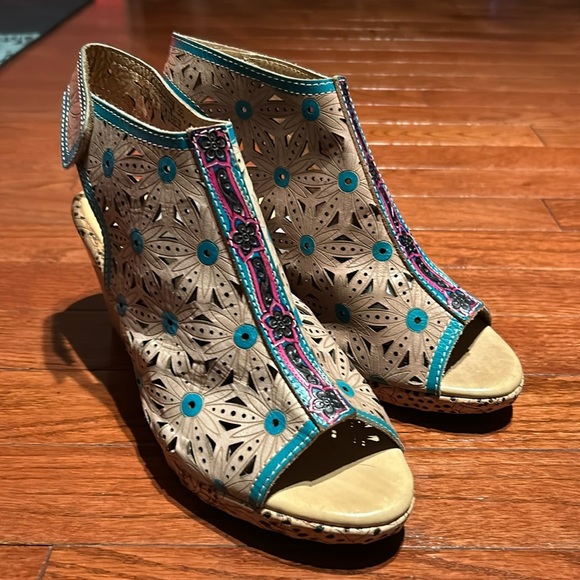 Spring Step L’Artiste Leather Sandals - Picture 1 of 13